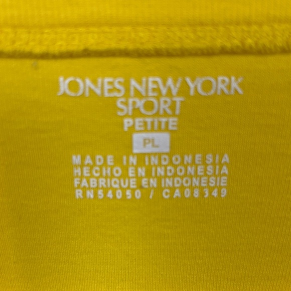 Jones New York Yellow Short Sleeve Blouse PL - Picture 3 of 5